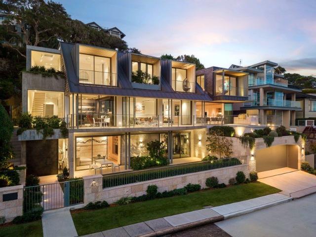 Architecturally Reimagined Mosman Residence with Panoramic Harbour Views