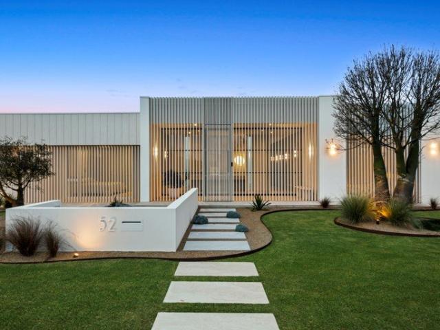 Architect Designed Coastal Sanctuary