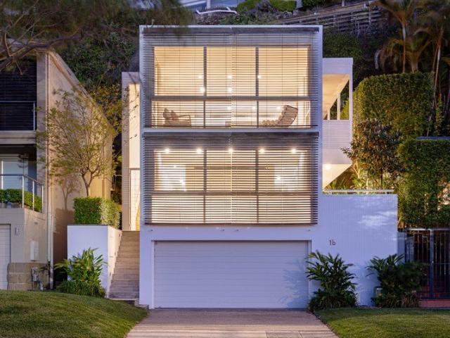 Architect designed home on the Mosman Bay waterfront
