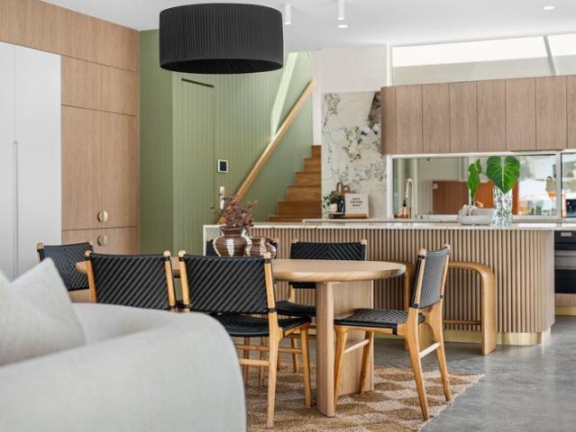 Beautifully Designed Living Moments from the Noosa River