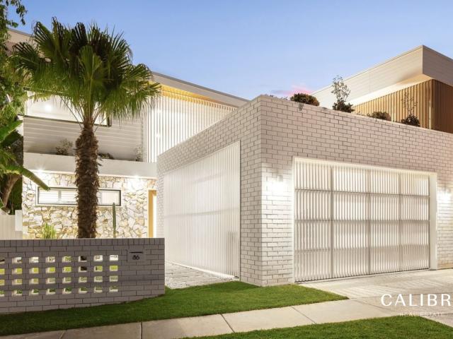 architect designed luxury in the heart of bardon
