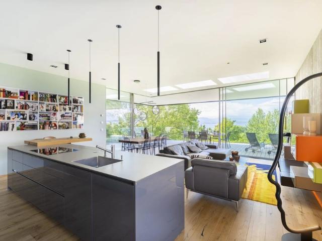 Architect designed villa in the heart of the International Course at the Evian Resort Golf in Évian les Bains