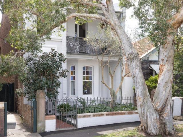 Architect redesigned Victorian Italianate family home and entertainer