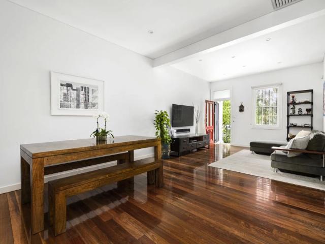 Architect Redesigned Victorian Terrace With Parking