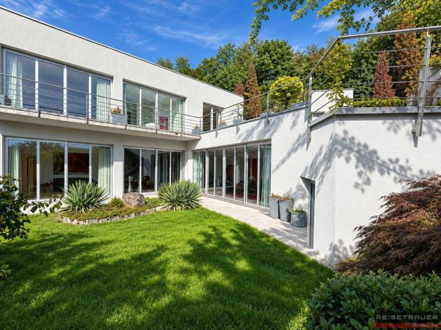 Architektur trifft Lebensqualität I Exklusives Wohnen mit Fernblick