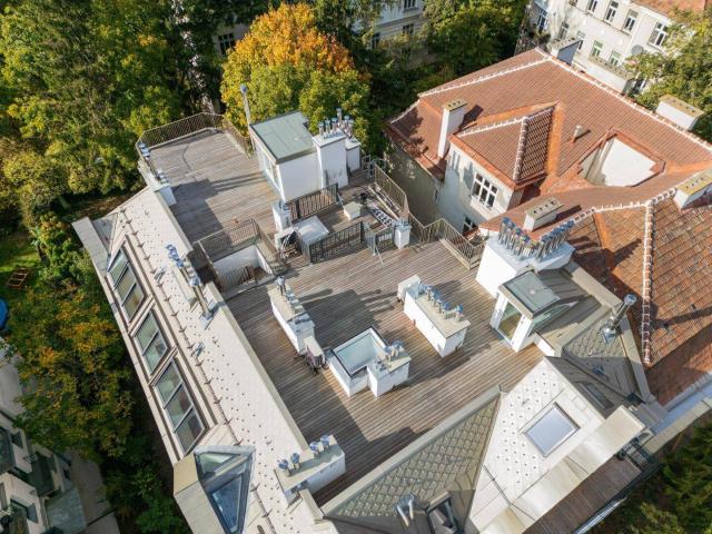 Architekten Dachgeschoss mit spektakulärer Dachterrasse über den Dächern von Hetzendorf