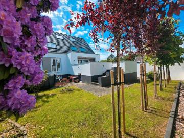 ARCHITEKTEN EFH | RUHIGE LAGE | GARAGE | TERRASSEN | STELLPLÄTZE