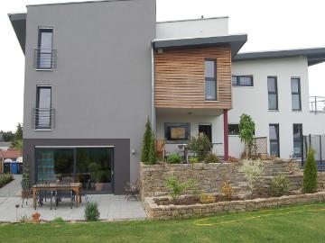 Architektenhaus in Feldrandlage mit ca. 350m² Wohnfl. und ca. 802m² Grundst.!