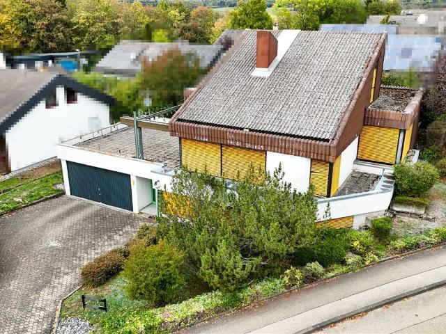 Architektenhaus mit Charakter – Wohnen und Arbeiten in ruhiger, sonniger Lage
