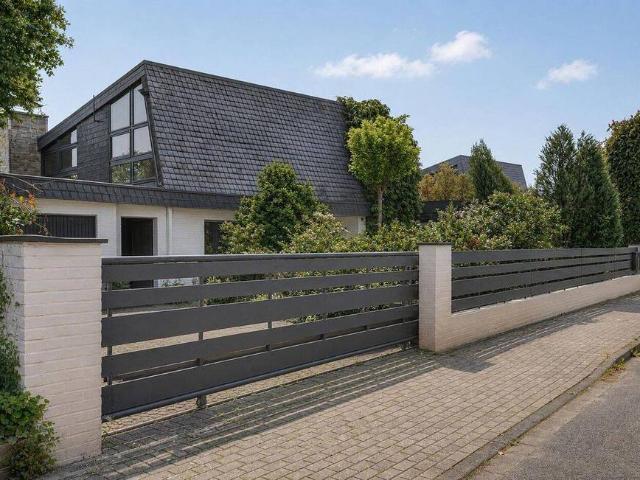 Architektenjuwel mit Dachterrasse & Garten im japanischen Stil in Moers nahe Düsseldorf