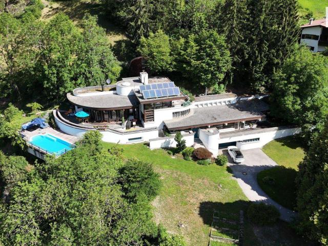Architektenvilla mit Panoramablick über das Ötztal