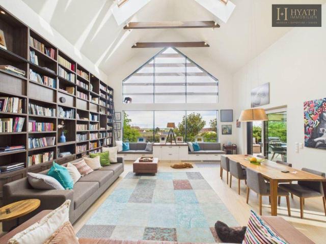 Architektonische Loft Residenz auf 5.657 m² Privatgrundstück mit Wald, Pool und absoluter Privatsphäre – 10 Minuten von Bratislava
