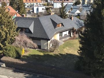 Architektonisches Raumwunder in Bestlage Knittelfelds: Repräsentatives Familiendomizil mit Wellness Faktor