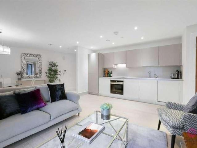 Archway Road, Highgate, N6