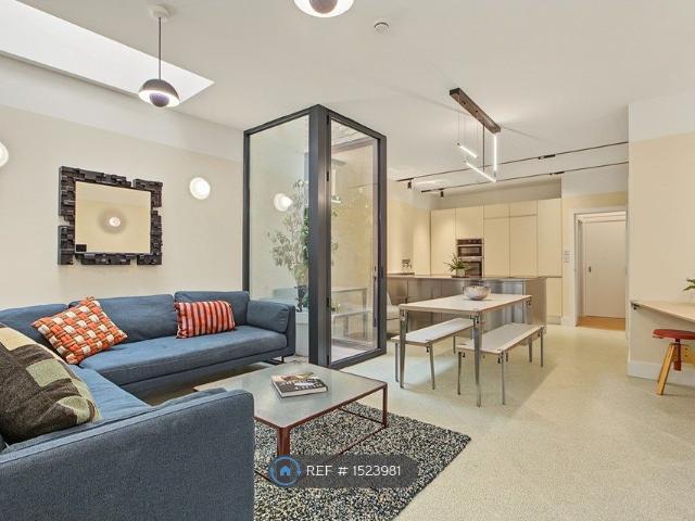 Archway Road, London N6, 2 bed maisonette to rent, £3,750 pcm | PrimeLocation