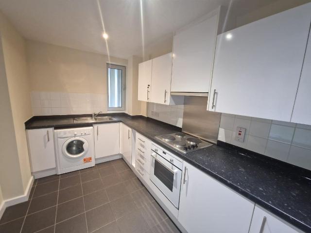 Archway Road, London N19, 2 bed flat to rent, £1,800 pcm | PrimeLocation