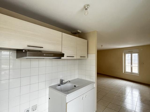 ARCIS SUR AUBE – APPARTEMENT DE TYPE 3