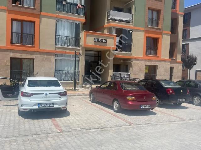 Ardıçlı Tokide R Bloklarda Zemin 2+1 Kiralık Daire