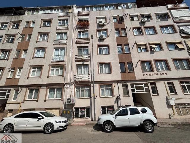 Arda Emlak Ofisin’den Kaleiçi Subay Lojmanları Yakını Bakımlı Kiracılı Daire