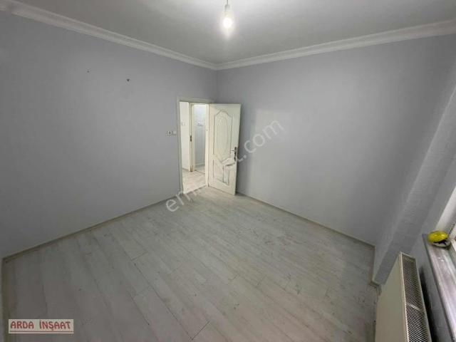 Arda İnşaat'tan K.uygun 50 Yıl Mah Satılık 2+1 80m2 Bahçe Katı