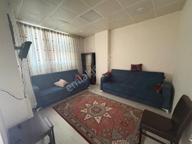 Ardala'da 2 Oda 1 Oturmalı Mutfaklı Anayol Üzeri Eşyalı Kiralık