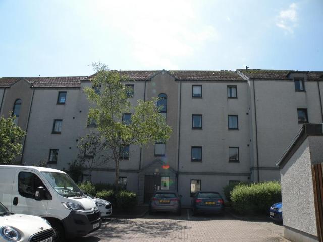 Ardarroch Close, Aberdeen, AB24 2 bed terraced house to rent £715 pcm £165 pw