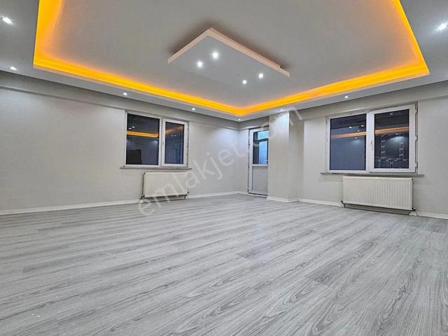 Arden Yapıdan %80 Kredi İmkanlı Merkezi Konumda Büyük Balkonlu 2+1