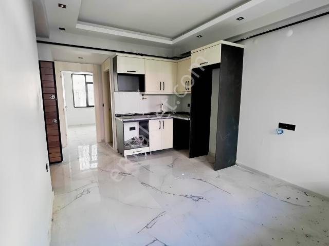 Arden Gyo'dan Şehir Merkezinde Satılık 1+1 Yüksek Giriş Daire