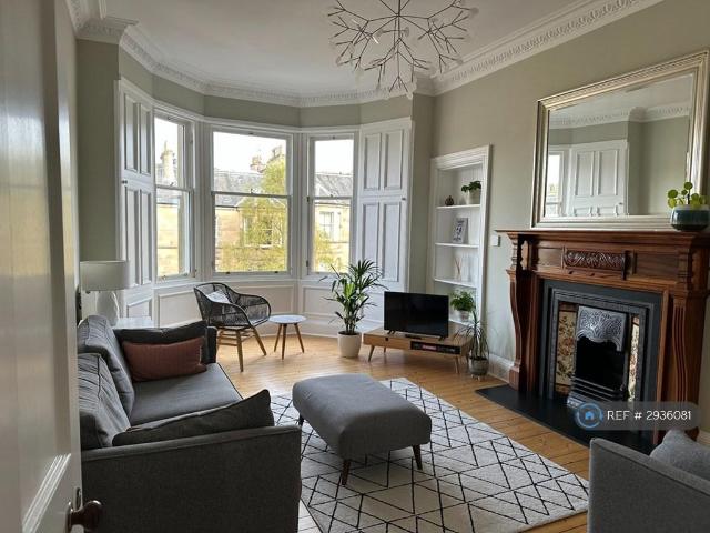 Arden St, Edinburgh, EH9 3 bed flat to rent £4,000 pcm £923 pw