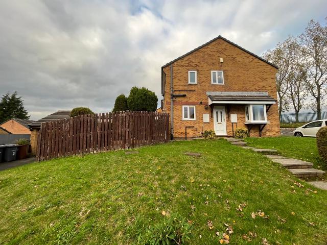 Ardennes Close, Bradford BD2, 3 bed detached house to rent, £1,100 pcm | PrimeLocation