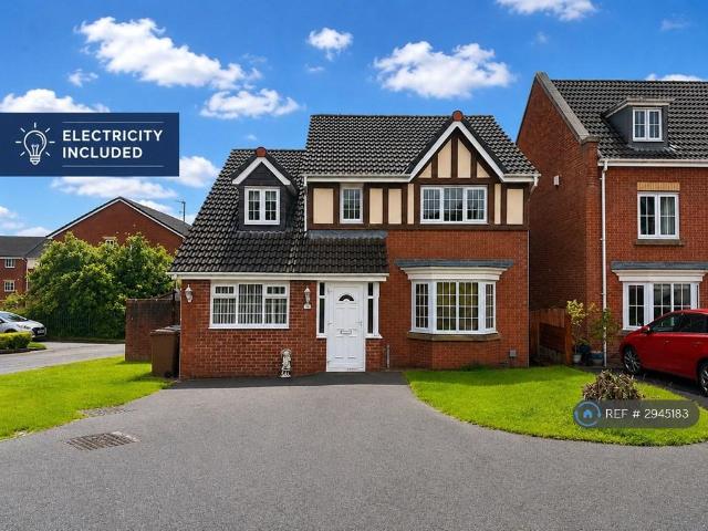 Ardenfield Close, Manchester, M26 4 bed detached house to rent £1,890 pcm £436 pw