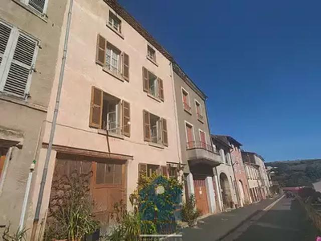 Ardes 63420 Achat / Vente maison 8 pièces t8