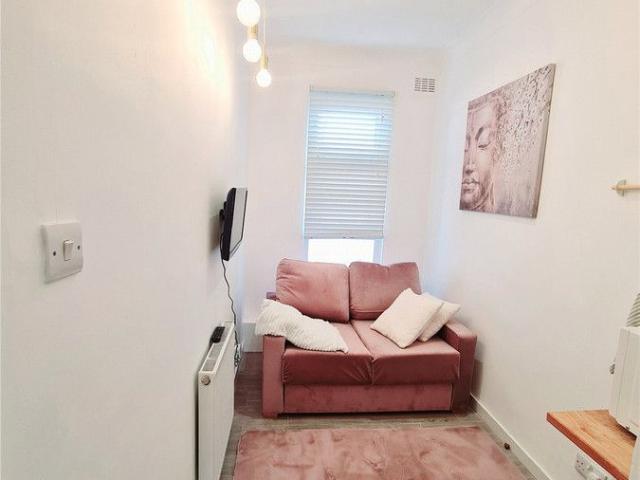 Ardfillan Road, London, SE6 1
