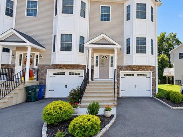 Ardi Ct Unit,newtown, Home For Sale