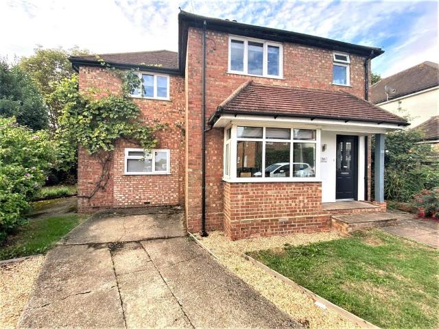 Ardmore Avenue, Guildford, Surrey, GU2 1 bed detached house to rent £825 pcm £190 pw