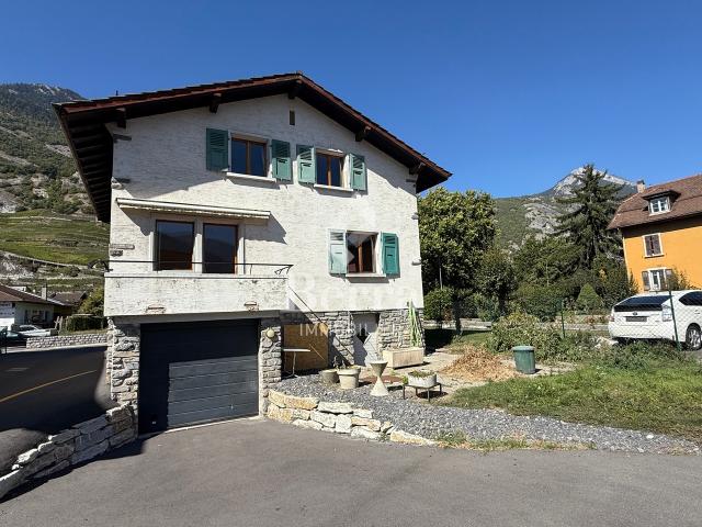 ARDON – Freistehende Villa wird renoviert