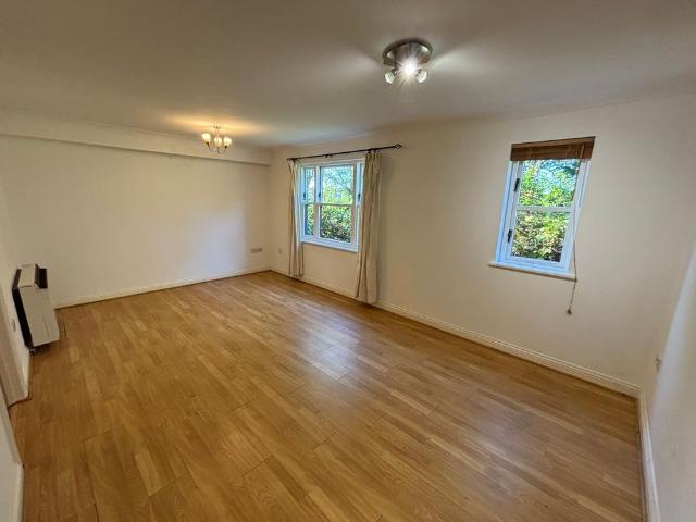 Ardross Court, Six Mile Bottom