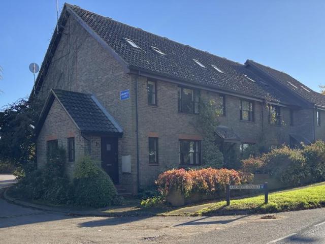 Ardross Court, Six Mile Bottom CB8 1 bed ground floor flat to rent £950 pcm £219 pw