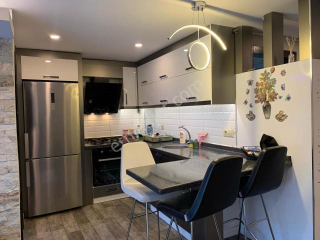 Arevtürk'den Çınar'da Kiralık 45 M2 1+1 Balkonlu,eşyalı Daire