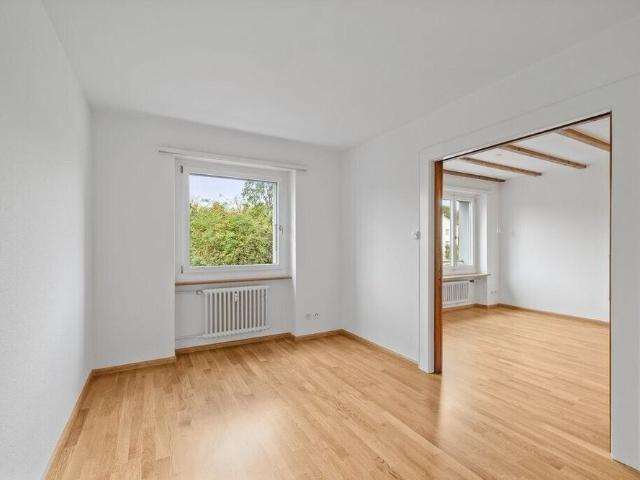 Are you looking for an apartment in a central yet quiet location?