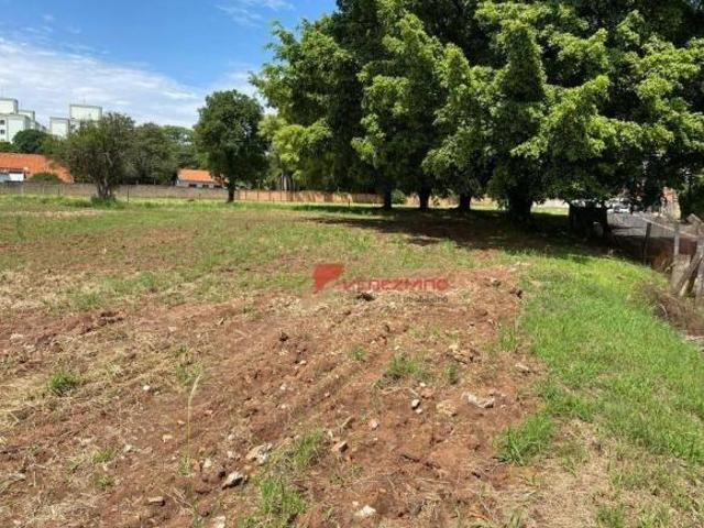 Área à venda Av. Dois Córregos Piracicaba/SP