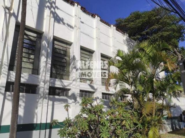 Área à venda no Bairro CIDADE INDUSTRIAL