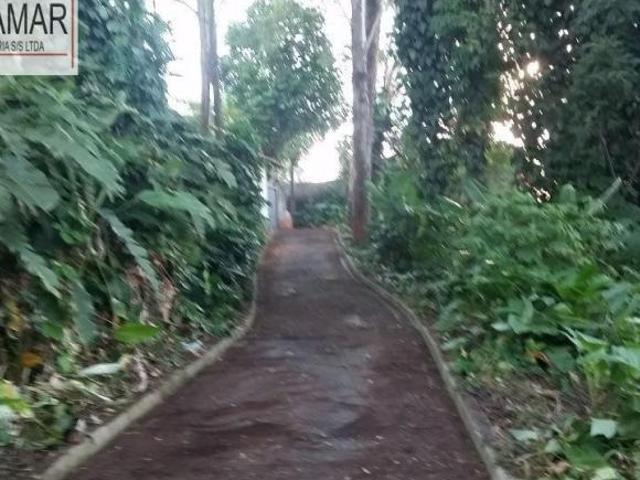 Área à venda no Jardim Vitória Régia