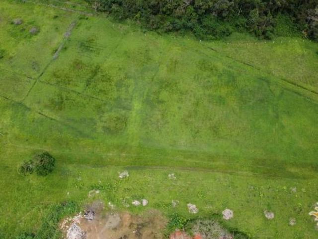 Área Ampla Boa para Construir Prédios e Casas