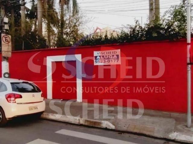 Área comercial em esquina com 1250m2 em excelente localização no Jardim Marajoara