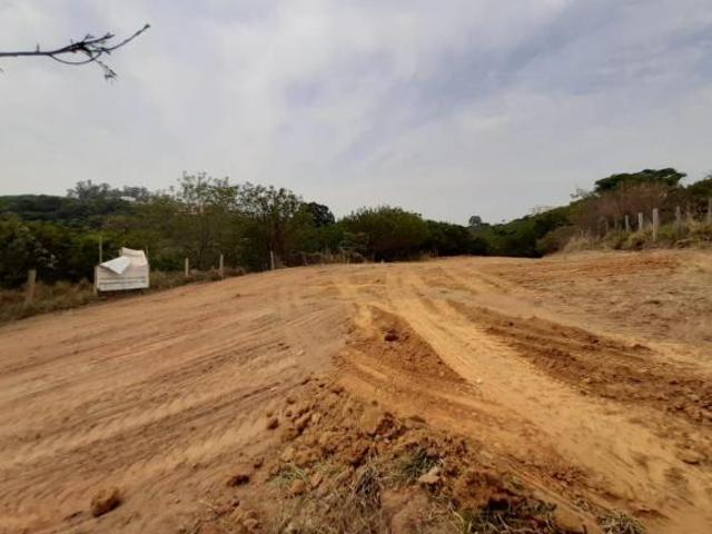 Área Comercial ou Residencial à venda, 5300 m² por R$ 3.800.000 Jardim Leocádia Sorocaba/SP