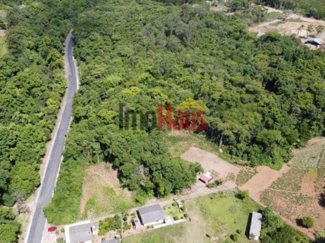 Área de terra com mais de 7,3 hectares em Igrejinha