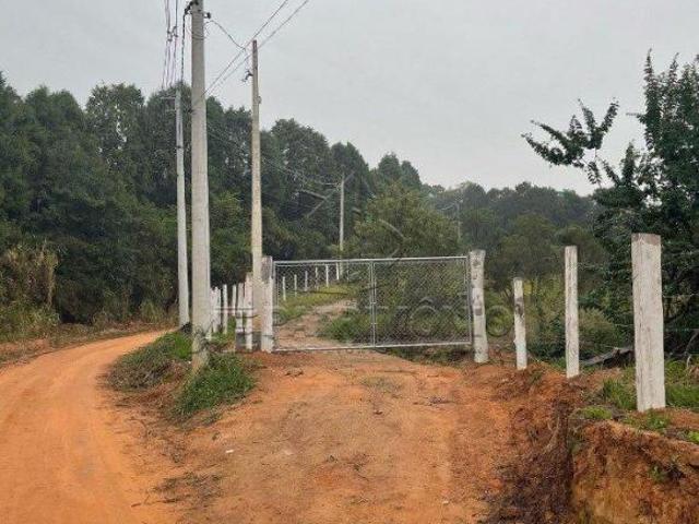 AREA DE 10.000,00 M² Morros Votorantim