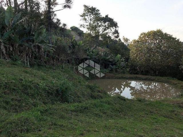 Área de 12ha com casa e em Monte Belo do Sul