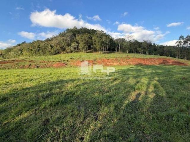 ÁREA DE 8,2 HECTARES À VENDA EM TUPANDI